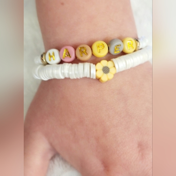 Girls White Sunflower Stackable Bracelet Set - Picture 2 of 5